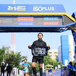 Race photo from SURABAYA ISOPLUS MARATHON 2026