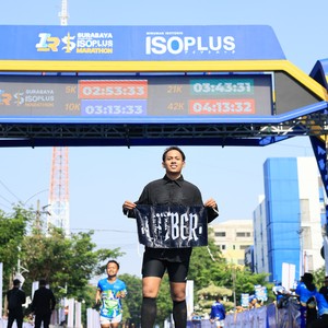 Race photo from SURABAYA ISOPLUS MARATHON 2026