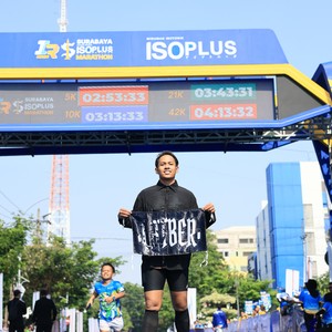 Race photo from SURABAYA ISOPLUS MARATHON 2026