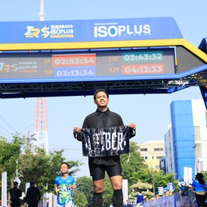 Race photo from SURABAYA ISOPLUS MARATHON 2026