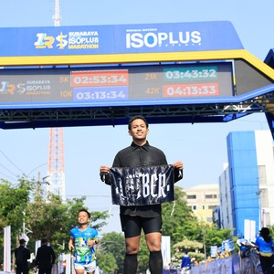 Race photo from SURABAYA ISOPLUS MARATHON 2026