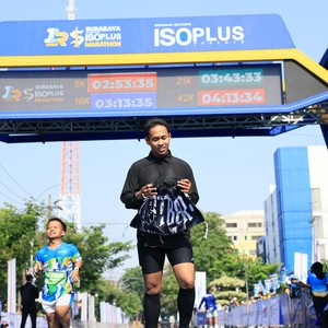 Race photo from SURABAYA ISOPLUS MARATHON 2026