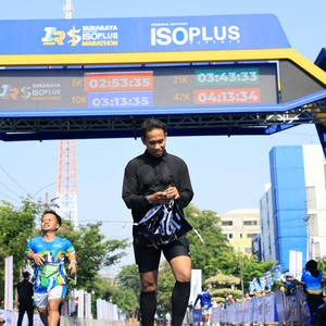 Race photo from SURABAYA ISOPLUS MARATHON 2026