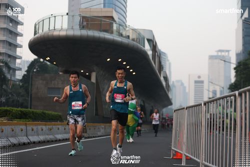Race photo from Smartfren Run 2025 