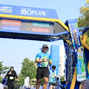 Race photo from SURABAYA ISOPLUS MARATHON 2026
