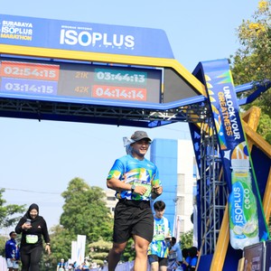 Race photo from SURABAYA ISOPLUS MARATHON 2026