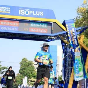 Race photo from SURABAYA ISOPLUS MARATHON 2026
