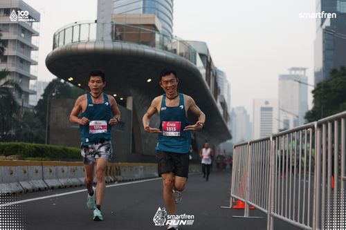 Race photo from Smartfren Run 2025 