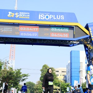 Race photo from SURABAYA ISOPLUS MARATHON 2026