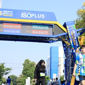Race photo from SURABAYA ISOPLUS MARATHON 2026