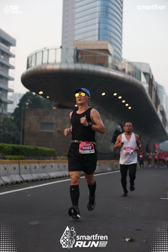 Race photo from Smartfren Run 2025 