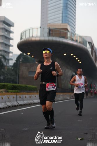 Race photo from Smartfren Run 2025 