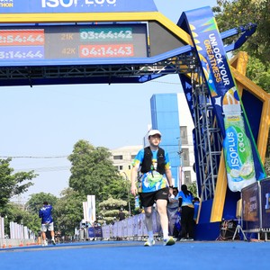 Race photo from SURABAYA ISOPLUS MARATHON 2026