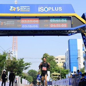 Race photo from SURABAYA ISOPLUS MARATHON 2026