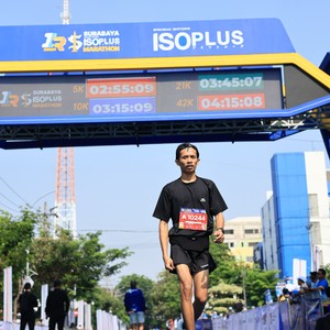 Race photo from SURABAYA ISOPLUS MARATHON 2026
