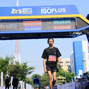 Race photo from SURABAYA ISOPLUS MARATHON 2026