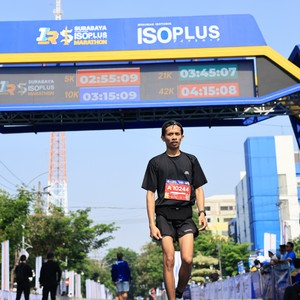Race photo from SURABAYA ISOPLUS MARATHON 2026