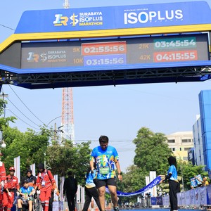 Race photo from SURABAYA ISOPLUS MARATHON 2026
