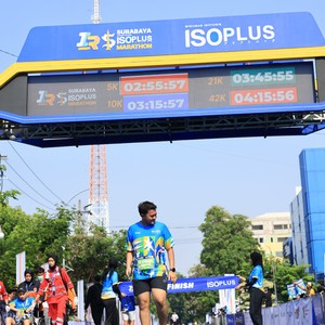 Race photo from SURABAYA ISOPLUS MARATHON 2026