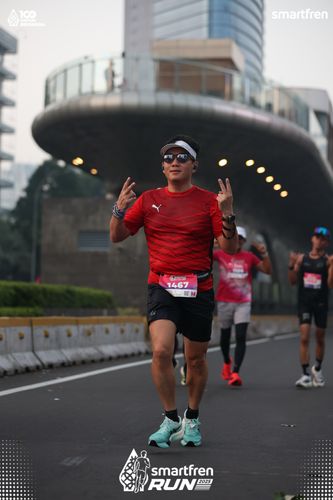 Race photo from Smartfren Run 2025 