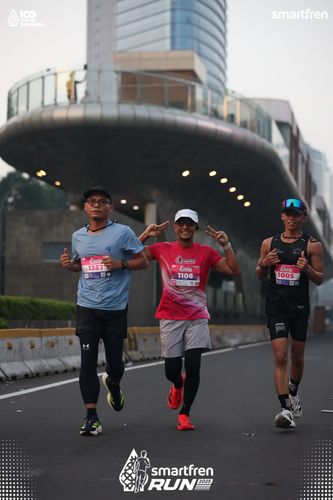 Race photo from Smartfren Run 2025 