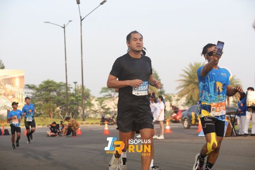 Race photo from ISOPLUS RUN 2025 - JAKARTA
