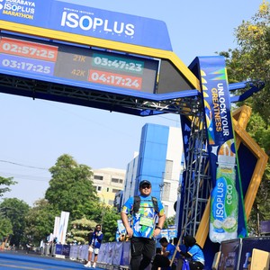Race photo from SURABAYA ISOPLUS MARATHON 2026