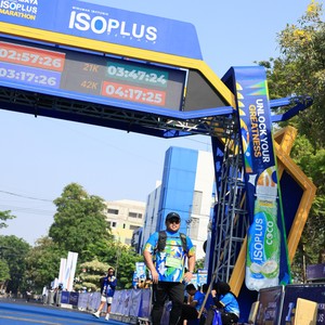 Race photo from SURABAYA ISOPLUS MARATHON 2026