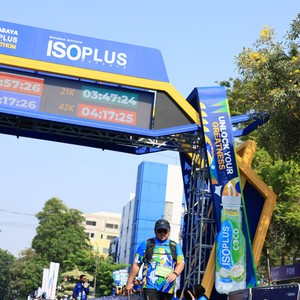 Race photo from SURABAYA ISOPLUS MARATHON 2026