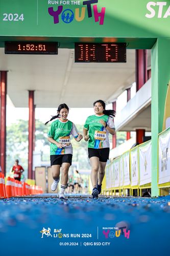 Race photo from BAF LIONS RUN 2024
