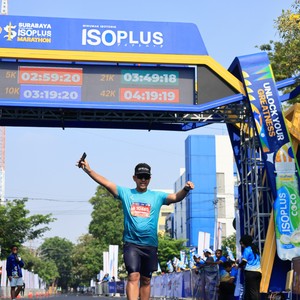 Race photo from SURABAYA ISOPLUS MARATHON 2026