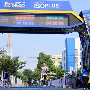 Race photo from SURABAYA ISOPLUS MARATHON 2026