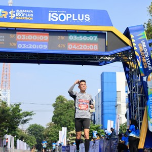 Race photo from SURABAYA ISOPLUS MARATHON 2026