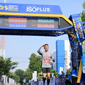 Race photo from SURABAYA ISOPLUS MARATHON 2026