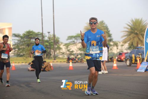Race photo from ISOPLUS RUN 2025 - JAKARTA