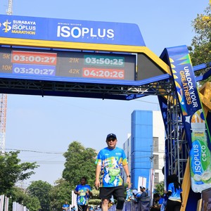 Race photo from SURABAYA ISOPLUS MARATHON 2026