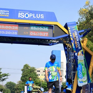 Race photo from SURABAYA ISOPLUS MARATHON 2026