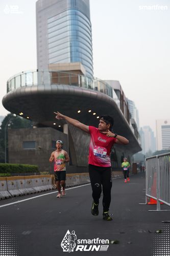 Race photo from Smartfren Run 2025 