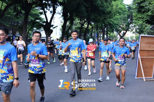 Race photo from SURABAYA ISOPLUS MARATHON 2025