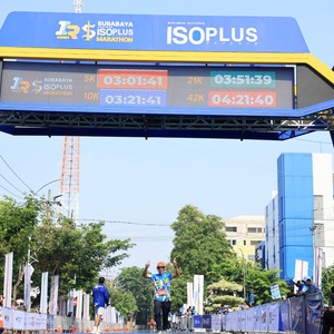Race photo from SURABAYA ISOPLUS MARATHON 2026