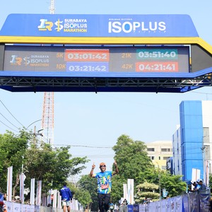 Race photo from SURABAYA ISOPLUS MARATHON 2026