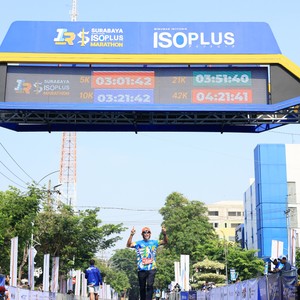 Race photo from SURABAYA ISOPLUS MARATHON 2026