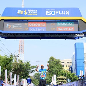 Race photo from SURABAYA ISOPLUS MARATHON 2026