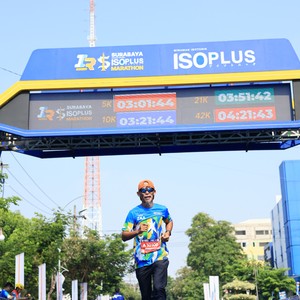 Race photo from SURABAYA ISOPLUS MARATHON 2026