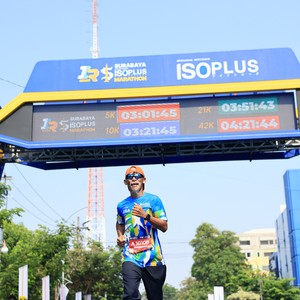 Race photo from SURABAYA ISOPLUS MARATHON 2026