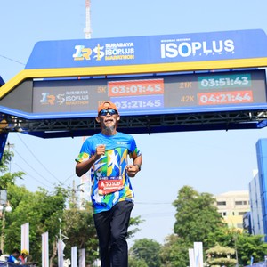 Race photo from SURABAYA ISOPLUS MARATHON 2026