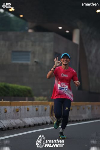 Race photo from Smartfren Run 2025 