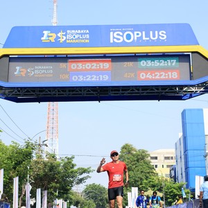 Race photo from SURABAYA ISOPLUS MARATHON 2026