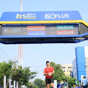 Race photo from SURABAYA ISOPLUS MARATHON 2026