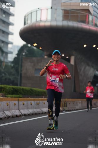 Race photo from Smartfren Run 2025 